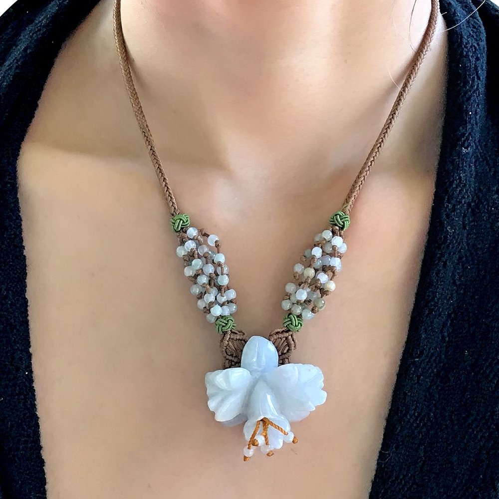 Iris Flower Handmade Jade Necklace Pendant